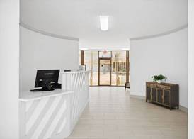 Chateau Beachfront Hotel, a By the Sea Resort 2