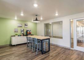 WoodSpring Suites Beaverton - Portland West 2