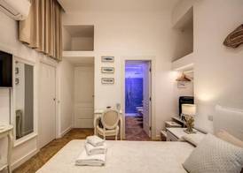 Sorrento Square Suites 2