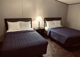 Monahans Country Inn 4