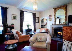 Rollestone Manor B&B and Restaurant 2