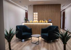 Dial Hotel 5