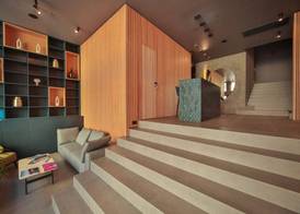 Boutique Hotel Shell 3