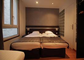 Modern's Hotel 3