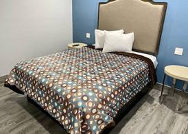 Dixie Motel 4