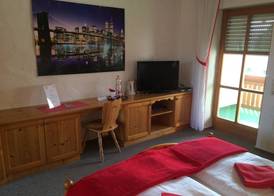 PAGA Hotel 4