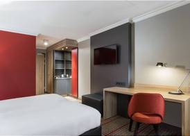 Ramada by Wyndham Amsterdam Airport Schiphol 5