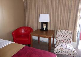 Econo Lodge Wall 4