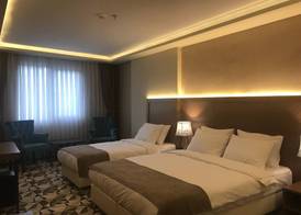 Atro Hotel 5