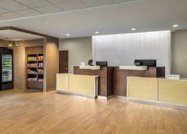 Fairfield Inn & Suites by Marriott Athens 4