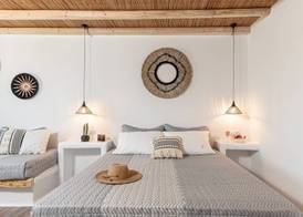 Naxos Finest Hotel & Villas 5