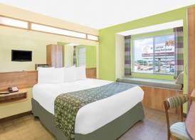 Microtel Inn & Suites by Wyndham Tuscumbia/Muscle Shoals 5