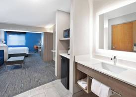 Holiday Inn Express TUSCOLA by IHG 5