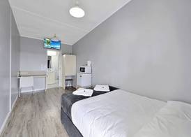 Ned Kelly's Motel 3