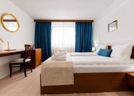Hotel Royal Plaza 5
