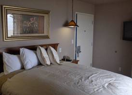 Gualala Surf Inn on the ocean bluff 2