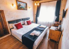 Turbel Cave House 3