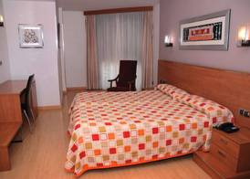 Hotel Villa de Cacabelos 3