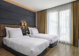 Gleam Bomonti Hotel 5