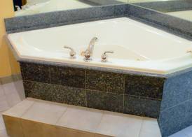 Magnolia Inn and Suites 4