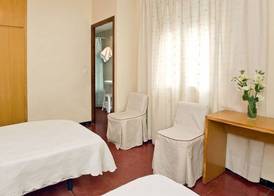 Hostal Tropical 4