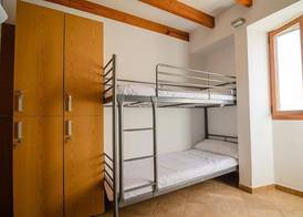 Embat - Hostel 3