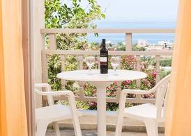 Panorama-Seaview Studios & Apartments 4