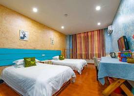 Terra Art Zen Hotel with Rooftop Zen Garden, Veggie Dining,Pick-up service,English speaking,Free Laundry 5
