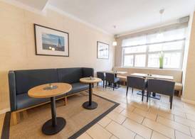 Comfort Hotel tom Kyle 5