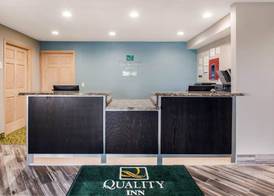 Sleep Inn & Suites Madison West 2