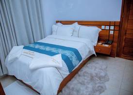 HOTEL ROLAX 4