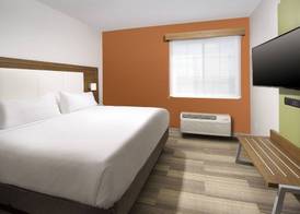 Holiday Inn Express & Suites SAN ANTONIO-DTWN MARKET AREA by IHG 5