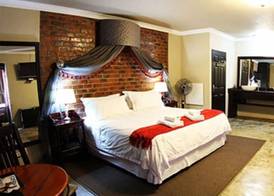 Accolades Boutique Venue 5