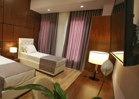 Portik Hotel 5