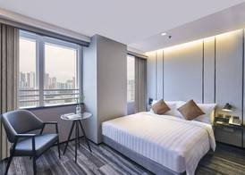 Hotel COZi•Oasis 4