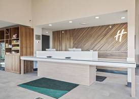 Holiday Inn Ontario by IHG 2