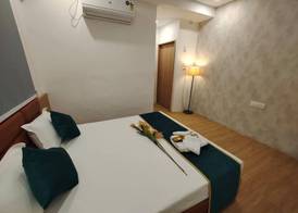 Hotel PRASANG 3