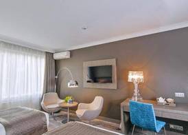 Hotel Agenda Louise 3