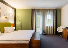 Hotel Vécsecity Wellness and Conference 4