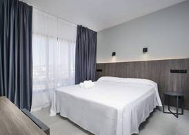 Hotel Base - Adults Only 4