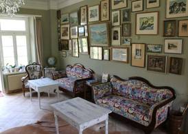 Alpenrose Hotel and Gardens 3