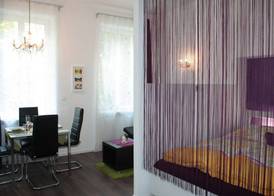 GoVienna Small Modern Apartment 3