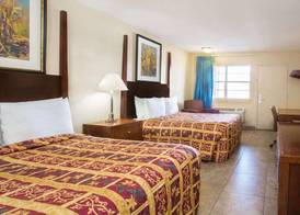 Knights Inn Orlando 5