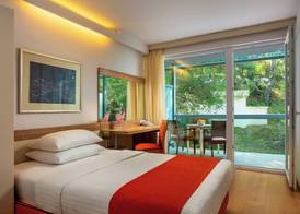 Hotel Aurora 4
