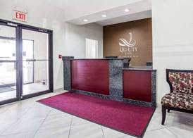 Quality Inn & Suites Altoona - Des Moines 5
