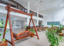 Hulhule Island Hotel- Private Beach Access & Airport Pick-up and Drop 2