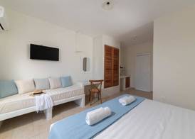 Stegna Akti Luxury Suites 2