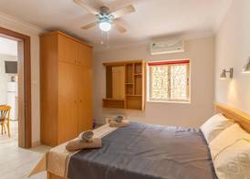 Villa & Pool Apart in Mellieha Bay Apartments 2
