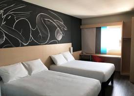 Ibis Irapuato 3