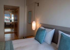 Chios Chandris 3